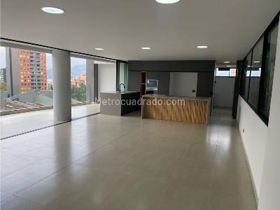 Apartamento de 3 alcobas en venta en El Tesoro, Medellín, 230 m² · foto 1 de 20
