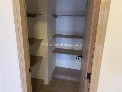 Apartamento de 3 alcobas en venta en Los Balsos, Medellín, 278 m² · foto 14 de 20