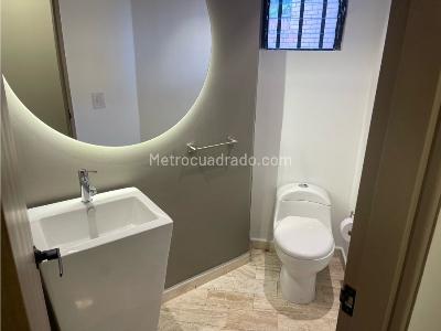 Apartamento de 3 alcobas en venta en Los Balsos, Medellín, 278 m² · foto 3 de 20