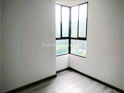 Apartamento de 2 alcobas en venta en El Poblado, Medellín, 64 m² · foto 16 de 20