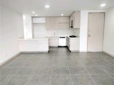 Apartamento de 3 alcobas en venta en Loma Del Escobero, Envigado, 145 m² · foto 5 de 20