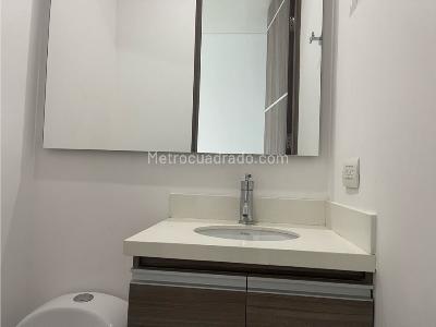 Apartamento de 3 alcobas en arriendo en Sabaneta, Sabaneta, 150 m² · foto 11 de 20