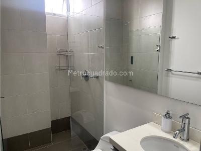 Apartamento de 3 alcobas en arriendo en Sabaneta, Sabaneta, 150 m² · foto 12 de 20