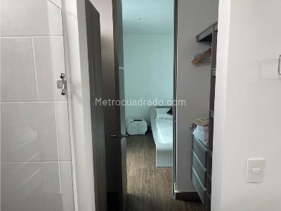 Apartamento de 3 alcobas en arriendo en Sabaneta, Sabaneta, 150 m² · foto 16 de 20