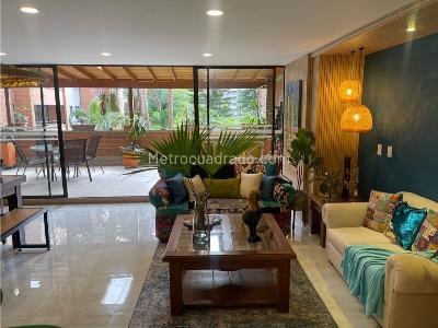 Apartamento de 3 alcobas en venta en Los Naranjos, Medellín, 225 m² · foto 8 de 20