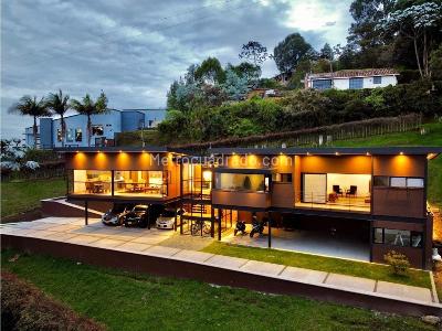 House for rent in Alto De Las Palmas, Envigado