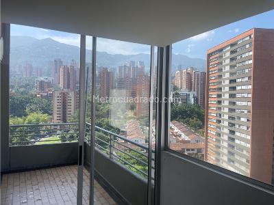 Apartamento de 4 alcobas en venta en Los Balsos, Medellín, 141 m² · foto 4 de 20