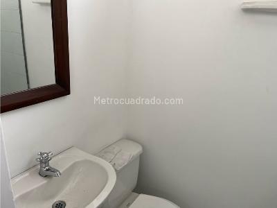 Casa de 3 alcobas en venta en El Esmeraldal, Envigado, 240 m² · foto 14 de 20