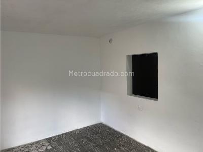 Apartamento de 3 alcobas en venta en Toscana, Medellín, 99 m² · foto 2 de 20