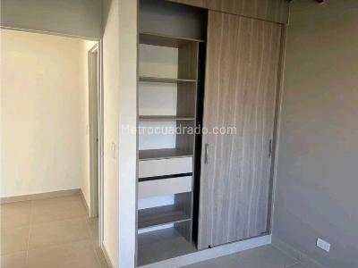 Apartamento de 3 alcobas en venta en Las Acacias, Medellín, 92 m² · foto 6 de 20
