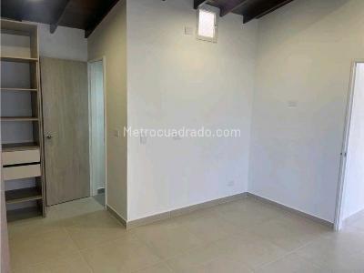 Apartamento de 3 alcobas en venta en Las Acacias, Medellín, 92 m² · foto 18 de 20