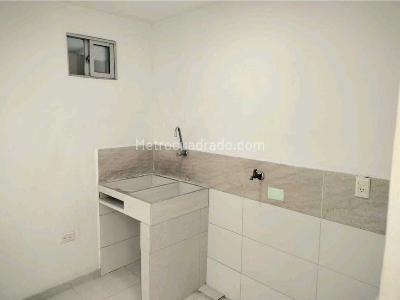 Apartamento de 3 alcobas en venta en Girardot, Medellín, 121 m² · foto 15 de 16