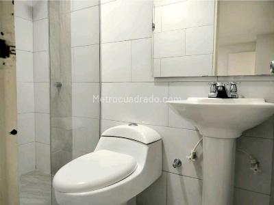 Apartamento de 3 alcobas en venta en Girardot, Medellín, 121 m² · foto 16 de 16