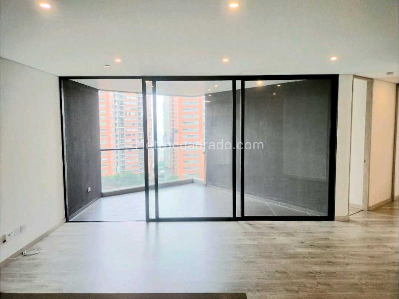 Hermoso Apartamento de 2 Alcobas en Altos del Poblado - 7