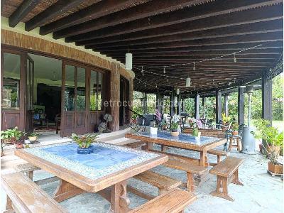 Casa de 5 alcobas en arriendo en Llanogrande, Rionegro, 800 m² · foto 3 de 20
