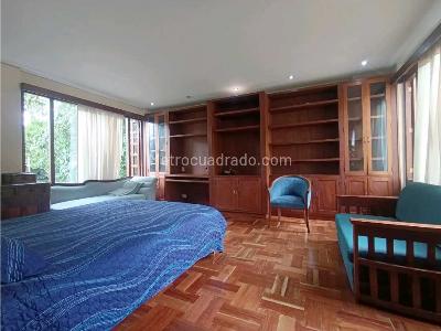 Casa de 5 alcobas en arriendo en Llanogrande, Rionegro, 800 m² · foto 13 de 20
