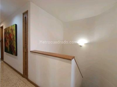 Apartamento de 3 alcobas en venta en La Florida, Medellín, 173 m² · foto 15 de 19