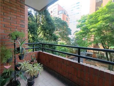 Apartamento de 3 alcobas en venta en La Florida, Medellín, 173 m² · foto 2 de 19