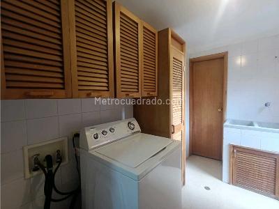 Apartamento de 3 alcobas en venta en La Florida, Medellín, 173 m² · foto 13 de 19