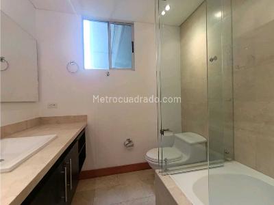 Apartaestudio en arriendo en Milla De Oro, Medellín, 84 m² · foto 8 de 20