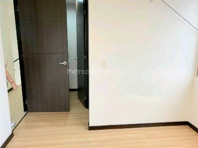 Apartamento de 4 alcobas en venta en Altos Del Poblado, Medellín, 163 m² · foto 18 de 20