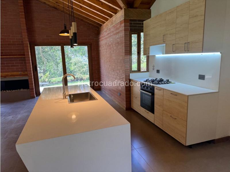 Beautiful New House with 2BR in El Retiro - 2