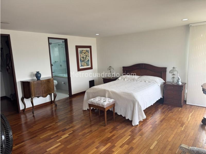 Apartamento Amplio de 3 Alcobas en Televida, El Poblado - 9