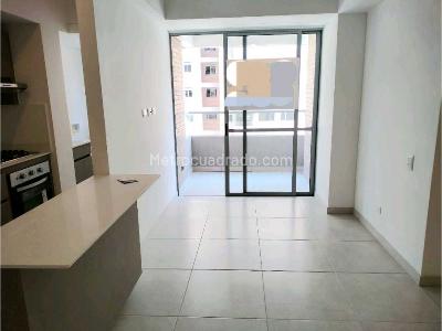 Apartamento de 3 alcobas en venta en Envigado, Envigado, 74 m² · foto 3 de 17