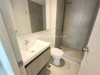 Apartamento de 3 alcobas en venta en Envigado, Envigado, 74 m² · foto 9 de 17