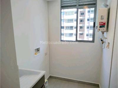 Apartamento de 3 alcobas en venta en Envigado, Envigado, 74 m² · foto 15 de 17