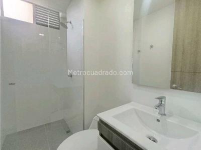 Apartamento de 3 alcobas en venta en Envigado, Envigado, 205 m² · foto 10 de 20