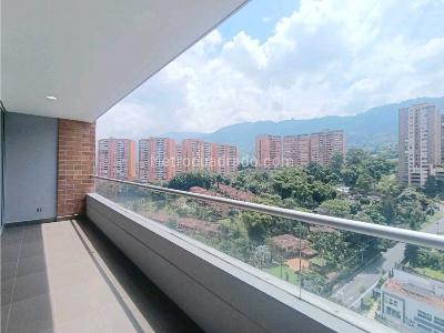 Apartamento de 3 alcobas en venta en Envigado, Envigado, 205 m² · foto 19 de 20