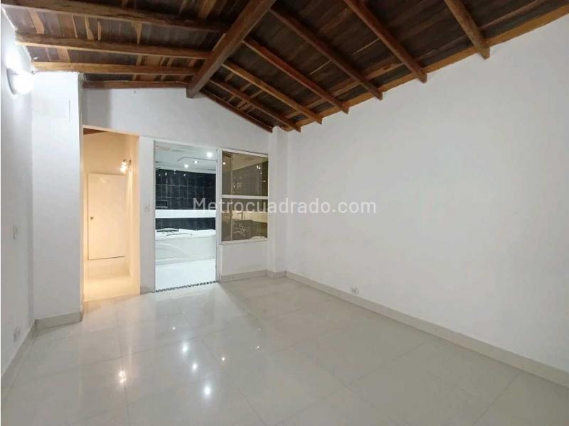 Charming 2BR House in Loma Del Indio - 2