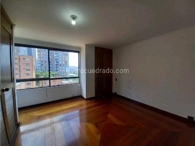 Apartamento de 2 alcobas en venta en Milla De Oro, Medellín, 183 m² · foto 14 de 20