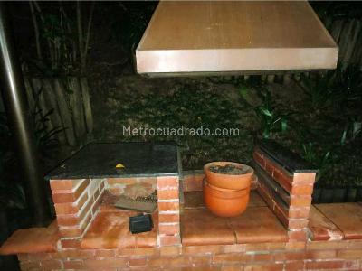 Casa de 3 alcobas en venta en San Lucas, Medellín, 195 m² · foto 10 de 20