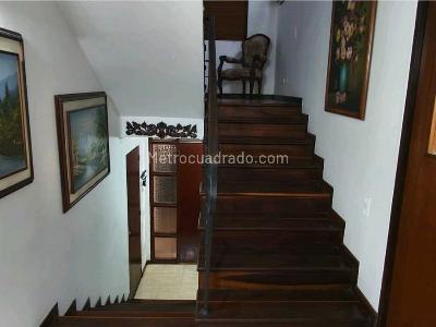 Casa de 3 alcobas en venta en San Lucas, Medellín, 195 m² · foto 20 de 20