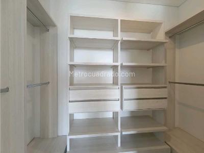 Apartaestudio en arriendo en Alto De Las Palmas, Envigado, 76 m² · foto 6 de 20