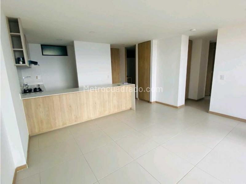 3BR Apartment in Loma Del Escobero (89 m²) - 5