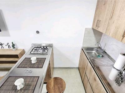 Apartaestudio en arriendo en Santa Mónica, Medellín, 28 m² · foto 2 de 16