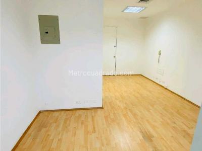 Oficina en Arriendo, El Tesoro, Medellín