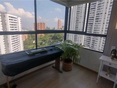 Apartamento de 3 alcobas en venta en Las Palmas, Medellín, 87 m² · foto 10 de 20