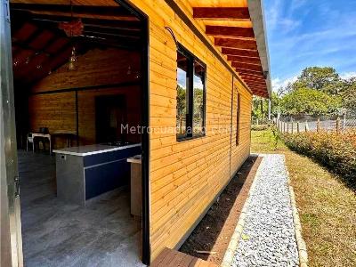 Casa de 4 alcobas en arriendo en Rionegro, Rionegro, 210 m² · foto 2 de 15