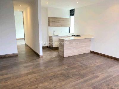 Apartaestudio en venta en San Lucas, Medellín, 74 m² · foto 2 de 16