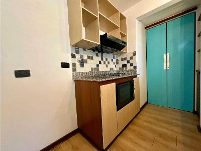 Apartaestudio en arriendo en El Tesoro, Medellín, 70 m² · foto 4 de 13