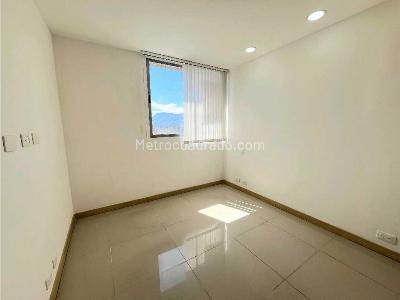 Apartamento de 3 alcobas en arriendo en Envigado, Envigado, 97 m² · foto 11 de 18