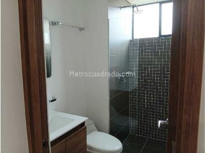 Apartamento de 2 alcobas en arriendo en Envigado, Envigado, 62 m² · foto 11 de 16