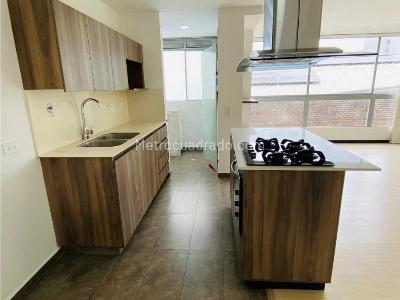 Apartamento de 3 alcobas en arriendo en Envigado, Envigado, 100 m² · foto 3 de 20