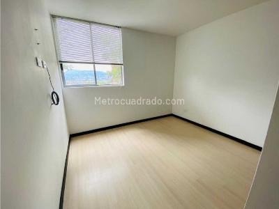 Apartamento de 3 alcobas en arriendo en Envigado, Envigado, 100 m² · foto 12 de 20