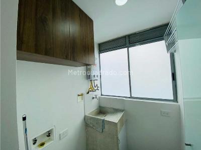 Apartamento de 3 alcobas en arriendo en Envigado, Envigado, 100 m² · foto 19 de 20