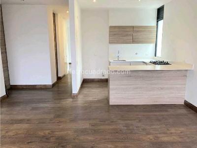 Apartaestudio en arriendo en San Lucas, Medellín, 74 m² · foto 4 de 16